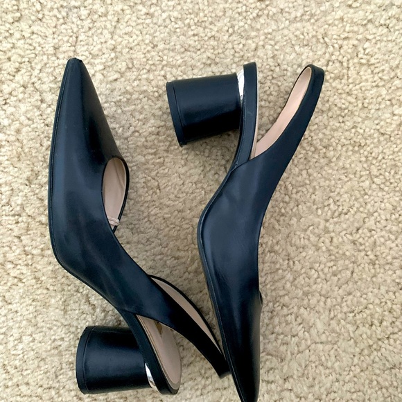 Pointed block heels with ankle strap. Great for work and going out!